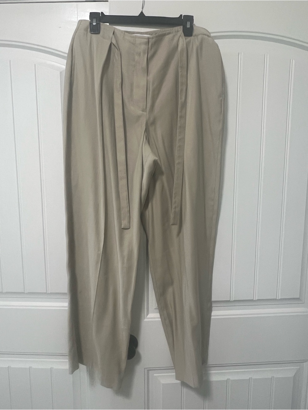 Dkny Beige High-Waist Pleated Trousers